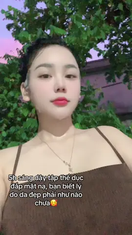 bầu trời sau bão . tuyệt vời quá màu tím mộng mơ