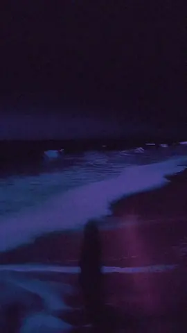 Drifting through life can feel like a quiet kind of beauty… days melting into nights, the world passing softly as if time doesn’t matter. There’s comfort in the weightlessness, in letting go and floating through the game we call life. But the real beauty lives in the moment you choose to steer, when drifting turns into direction. Getting busy isn’t just about work… it’s proof that your hands can shape the void into something real. #3rdwrld #destroylonely 