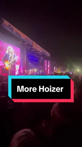 #hozier #ohanafest #ohana #danapoint More Hozier was definitely my favorite and at the Ohana Fest. People keep asking why Ohanais so special? It’s not the largest festival, the but it’s litterally on the beach, they fed us, it’s nice the weather was great, and the VIP was super luxurious 