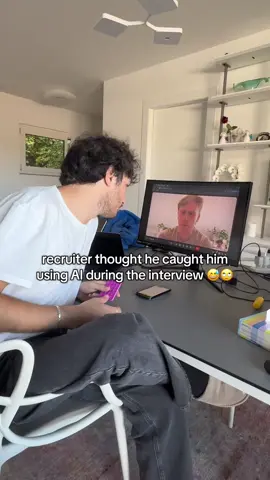 tricked the recruiter by using the job interview chatgpt to answer his questions #jobinterviews #interviewtips #jobseeker #aitools 