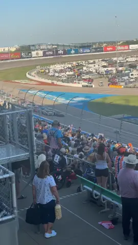 Overtime Kansas🏁 #nascar #motorsports #nascartiktok #kansasspeedway #nascarplayoffs 
