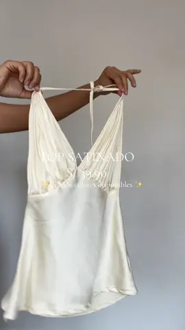 ¿Buscando el top PERFECTO para salir y brillar? ✨ Nuestros tops satinados ya están aquí 😍 👉 Varios colores disponibles 💌 Escríbenos para pedir el tuyo Precio: S/ 39.90 #gamarra #viral #ropa #outfit #fyp 