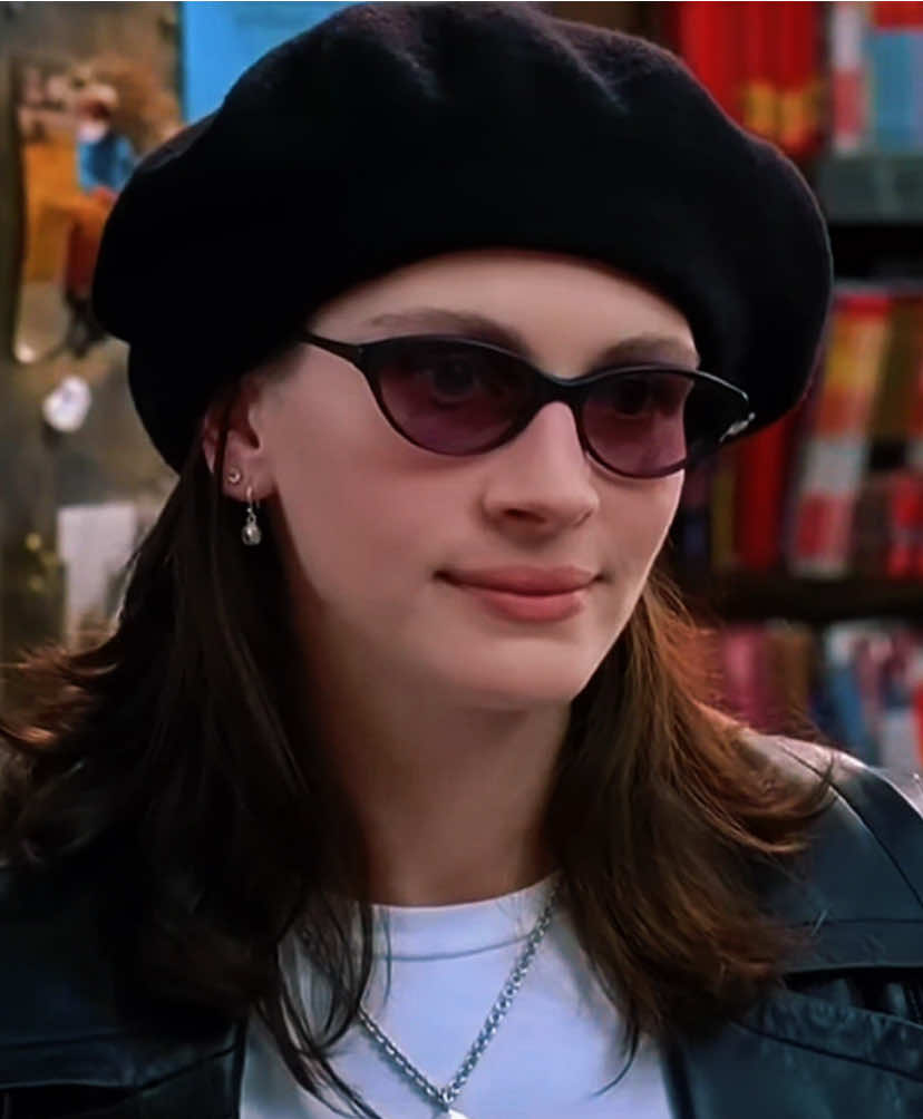 #NOTTINGHILL comfort movie #juliaroberts #hughgrant #90s #romcom foryou fyp romcoms viral edit juliarobertsedit hughgrantedit nottinghilledit williamthacker annascott aesthetic 