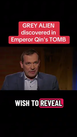 ET's in Emperor Qin's Forbidden Tomb - Rivers of liquid mercury. A mural of Grey ET standing next to the Emperor. And a potential ET laser weapon staged on a table like a cosmic museum. My interview with Sebastien Martin was extraordinary!  Watch this episode of Cosmic Disclosure on Gaia for free: https://shorturl.at/tAgK7  #uap #ufos #aliens #ufosightings #ancientaliens 