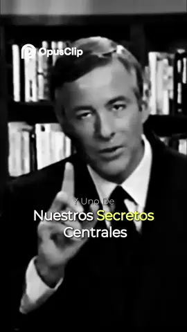 Tu vida cambia cuando cambias tu actitud. 🌟 La autoestima y la actitud positiva son la base del éxito, la confianza y la felicidad. 💪✨ Recuerda: lo que piensas de ti mismo, se refleja en tu realidad. #briantracy #MindPower #DailyMotivation #LawOfAttraction #MillionaireMindset 