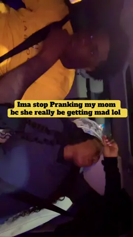 Ima stop Pranking my mom  bc she really be getting mad lol #therobinsonfamiily 