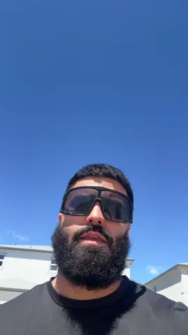 😂😂😂 😏😏🥵 #fyp #miami #lineman #trending #blowthisup all she wanna do is …….. 