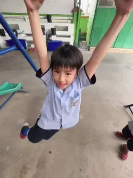 #move #funny #kids #wednesday #meme 