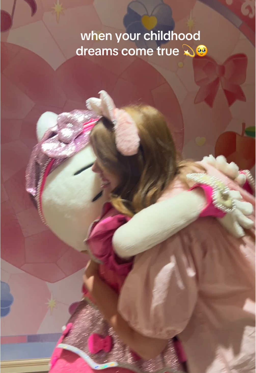 just a girl that loves hello kitty 🎀#hellokitty #sanriopuroland #tokyo #sanrio #childhood 