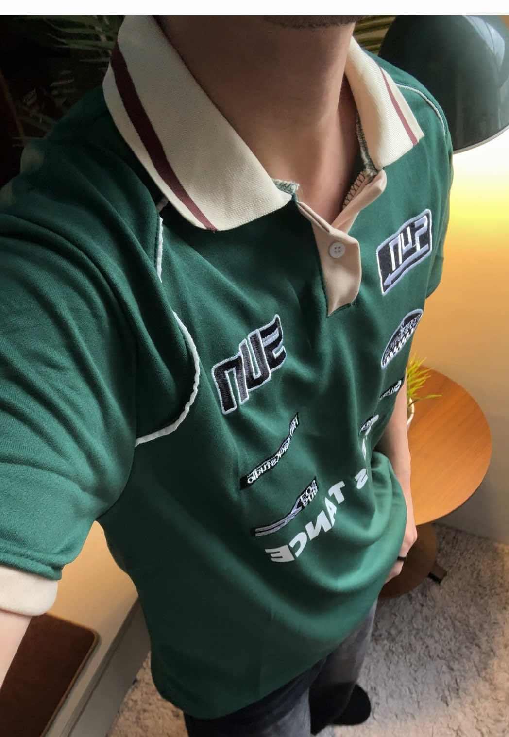 The retro racing vibe of this poloshirt 🔥 #basicfits #chillfits #simpleoutfit #poloshirt 