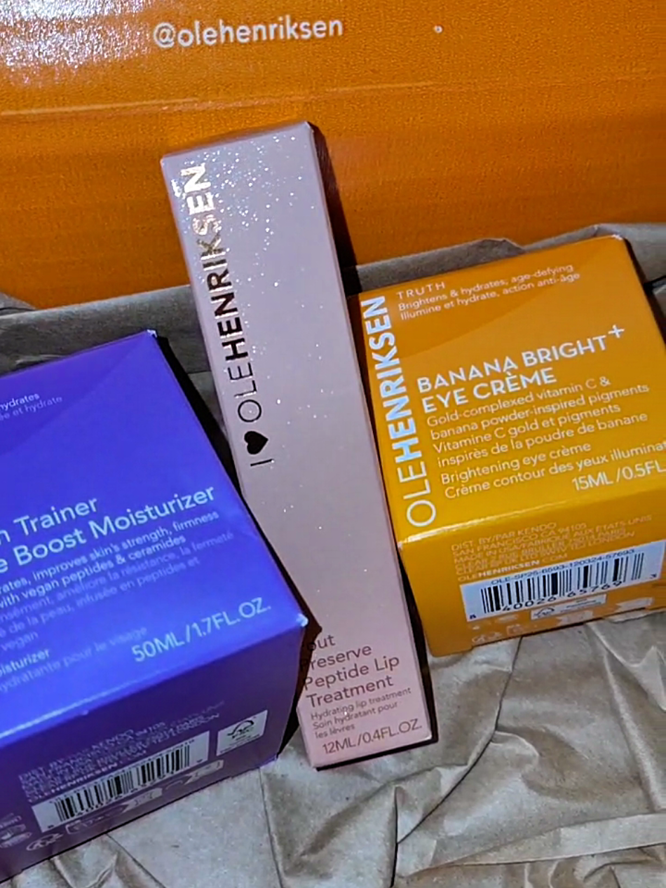 omg thank you @Olehenriksen  I love 🧡🧡🧡 #olehenriksen  #unboxing 