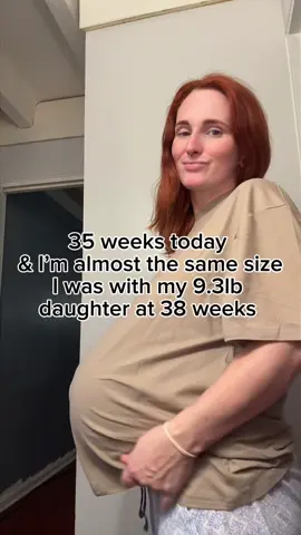 I think I’m just carrying much lower this time which is the biggest difference 💙❤️ #35weekspregnant #mamamanagesitall #pregnantbelly #thirdtrimesterbelike 