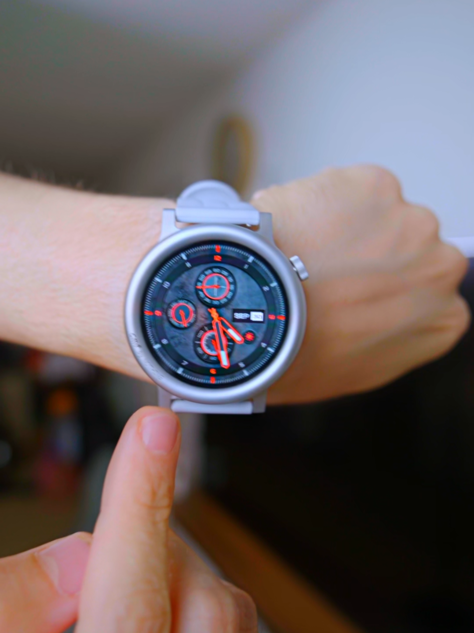 Honestly, I'm impressed! it does everything and the battery lasts for ages 💯❤️ #smartwatch #smartwatchviral #bestsmartwatch #cmf #cmfwatch3pro @CMF by Nothing.Global 