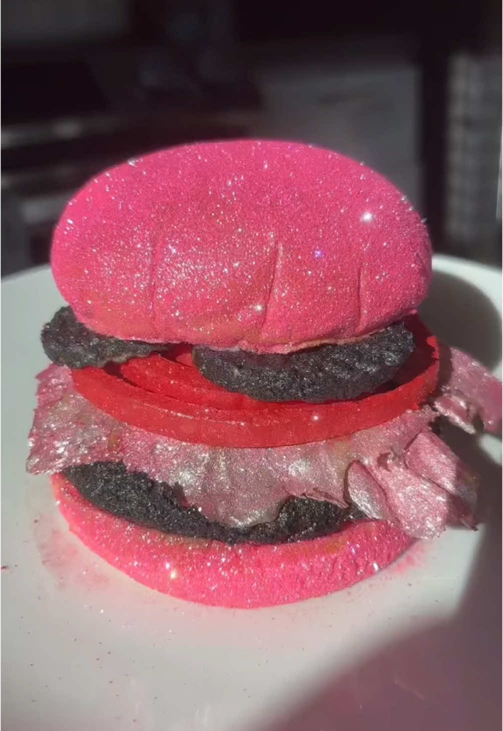 I only eat ✨💗💄 glurgers 💋💕✨ #fypシ #fyp #fypシ゚viral #pinkglitterfood #glickles 