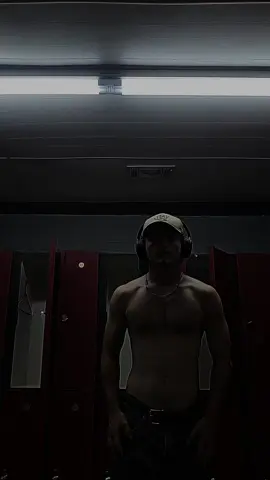 im gonna start posting gym stuff on this account what's the point of having a second account if I am one person#totalbodygym #gym #GymTok #progress #post 