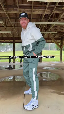 What year are we in? #2pieceset #tracksuit #windbreaker #sweatsuit 