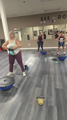 Let's Go!  Simple everyday workouts. Tap in!  #BREATHEEZ #BreakingNews #CoachQue #health #sisterhood 