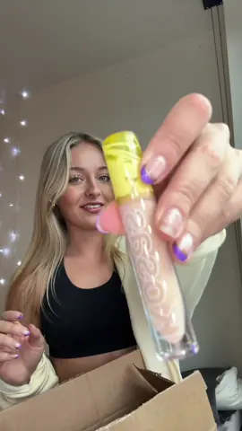 @Kosas UNBOXING!!💜 Already in love with these products! THANK YOU!! #makeupproducts #kosascosmetics #kosasunboxing #influencerunboxinghaul #kosasconealer 