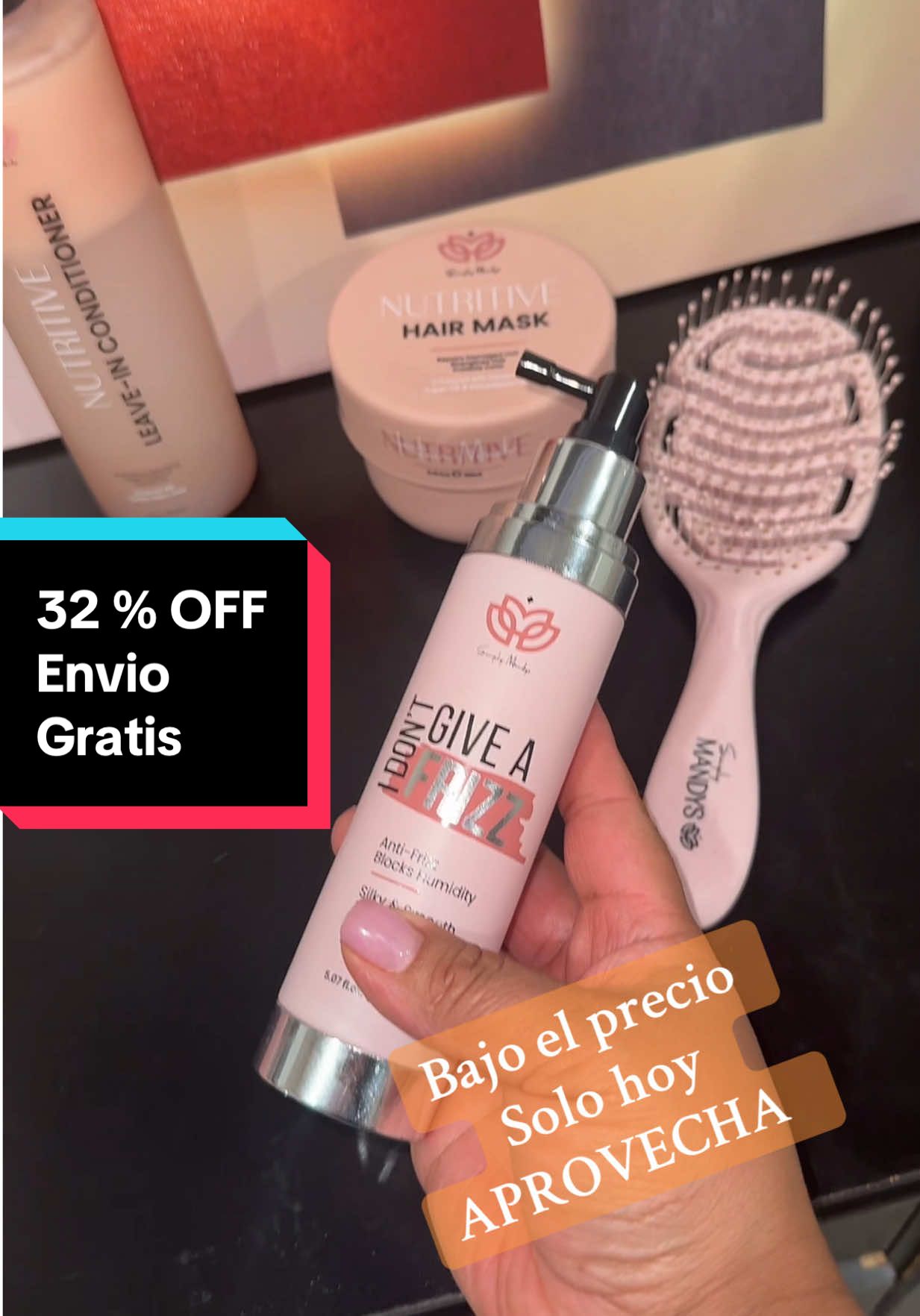 #leaveinconditioner #frizz #hairbrush #hairmask #simplymandys 