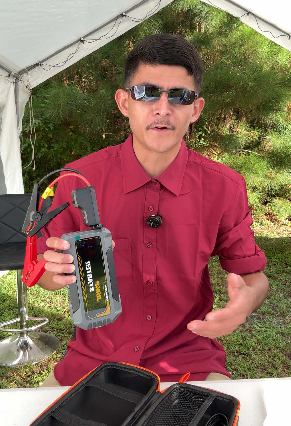 BSMOOM Portable Car Jump Starter 7000A(12.OL Gas/ 10.0L Diesel ),12V Auto Boost Battery Charger Jumper,Fast Charger Smart Jumperwith LED Screen