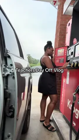 Vlog of a teacher and mom of 3 on a mental health day. I took the day off mostly for Watson’s doctors appointment but also for myself because i am stressing trying to find a new daycare for my older two. But spend an off day running errands and just doing mom things #ditl #workingmom #fyp #Vlog #mentalhealthday 