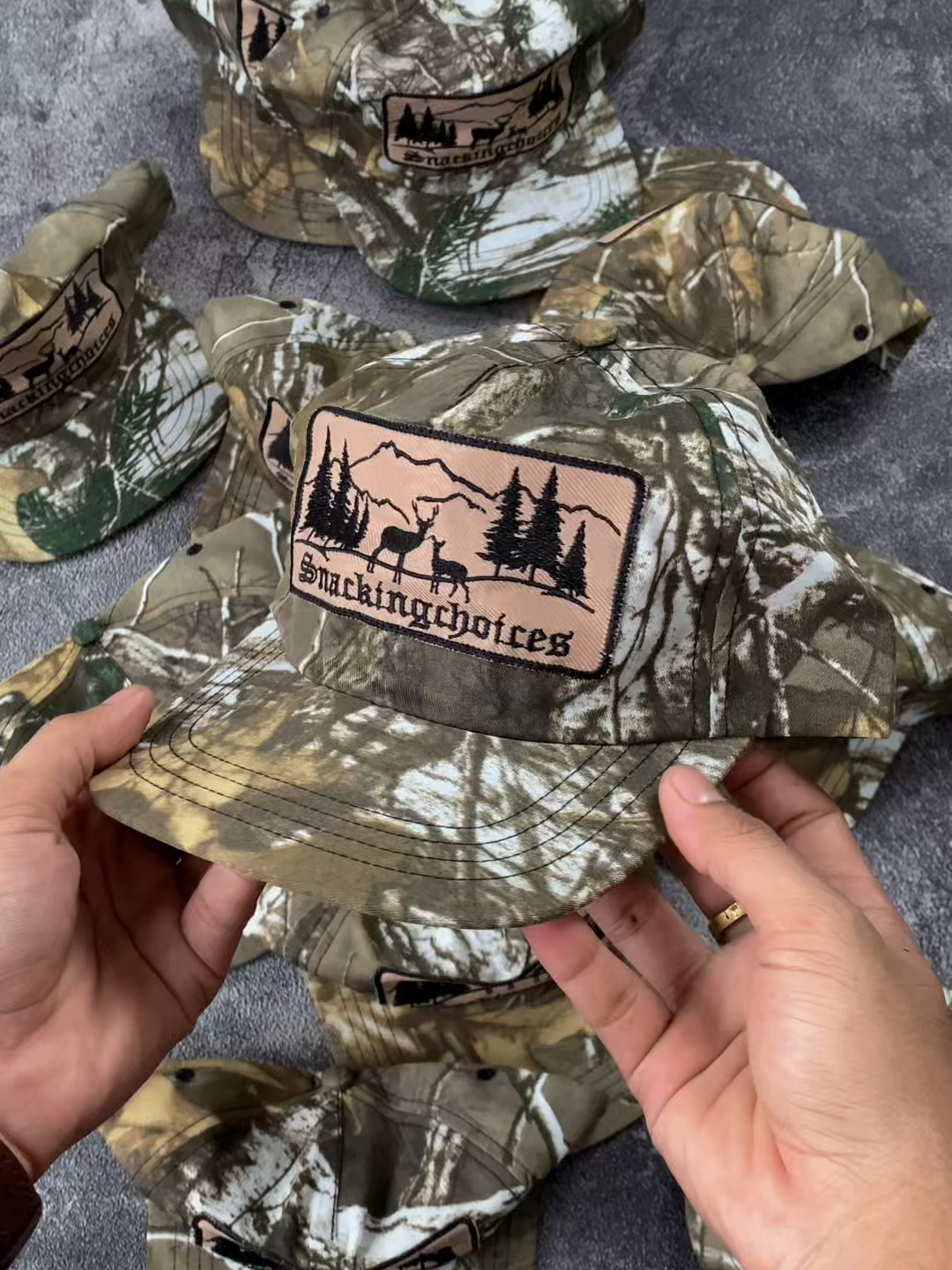 six panel twig  cocok di pakai di segala moment  #snackingchoices #fy #outfitskena #sixpanel #caps