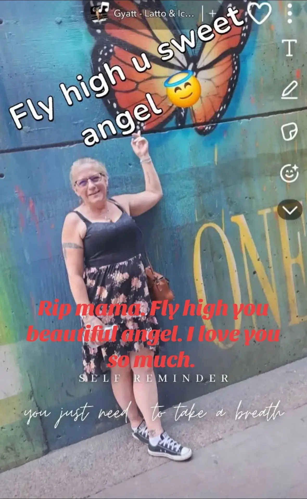 Rip mama not a day goes by I don’t think of you. I miss you so much. I love you. 