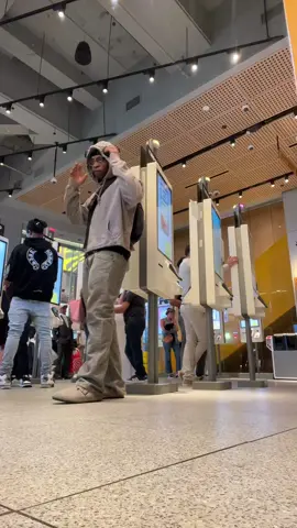 Lul bro was amazed😂#fyp #viral #trending #dance #nyc 