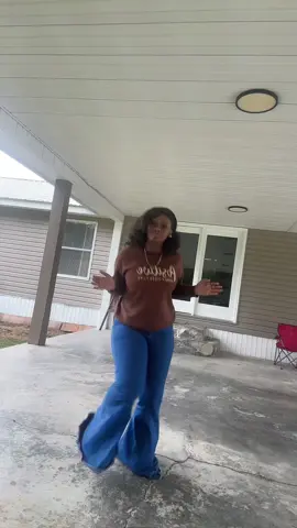 Low🔥                                            DC-@DOC #fyp #229 #trailride #linedance #foryoupageofficiall 