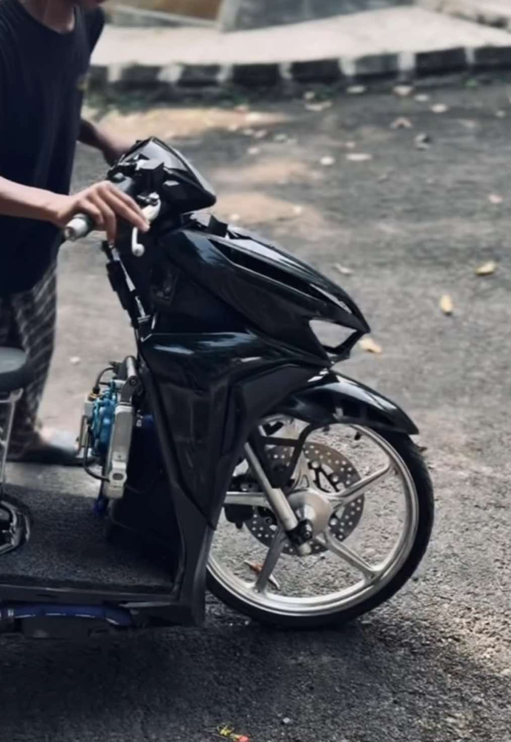 hitam putih hidup ini #varofz#vario#fypage