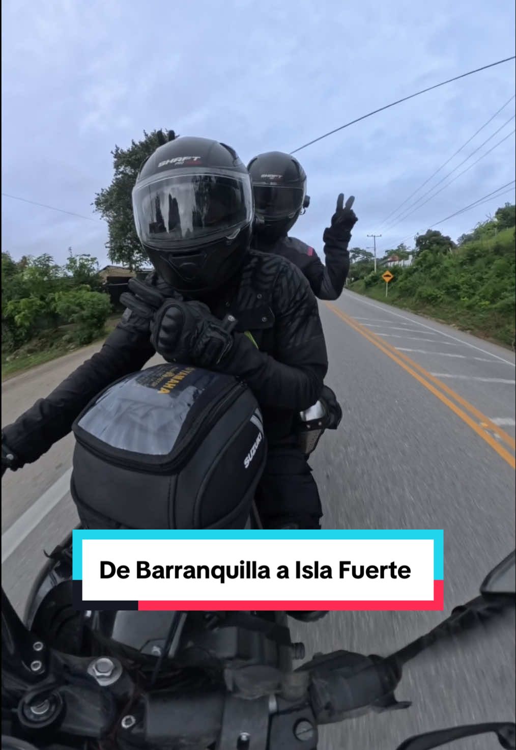 Vlogcito del viaje desde Barranquilla hasta Isla Fuerte 🏝️🌊🏖️ . . . #daniaventuras #viajes #colombia #motorcycle #amor  