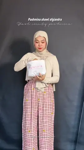 Pashmina Shawl Turkish by sfgiandra🫰🏻✨ #sfgiandra #sfgiandrahijab #pashminashawl #hijabstyle #hijabtutorial 