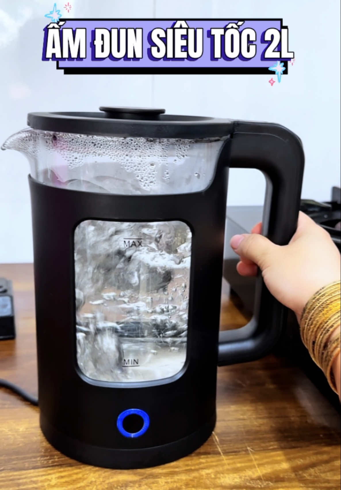 Ấm đun siêu tốc 2L . Đun nước nhanh sôi , thuỷ tinh dày dặn, cách nhiệt Ạn toàn , tự động ngắt điện #amdunsieutoc #amdunnuoc #giadungnhabep #affiliatemarketing #thaivan879 