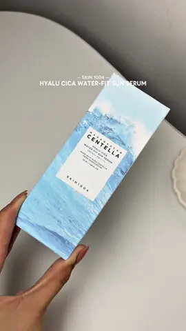 a sunscreen that is suitable for all skin types ☀️ — SKIN 1004’s hyalu cica water-fit sun serum 💧 #fyp #skin1004 #sunscreen #sunserum #skincare 
