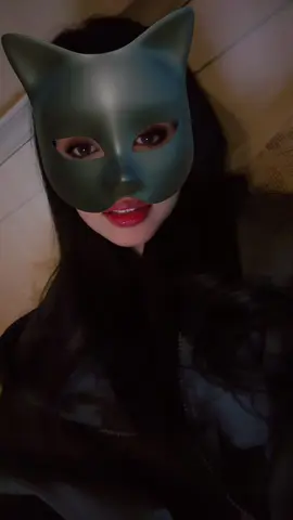 😔 #catwoman #L