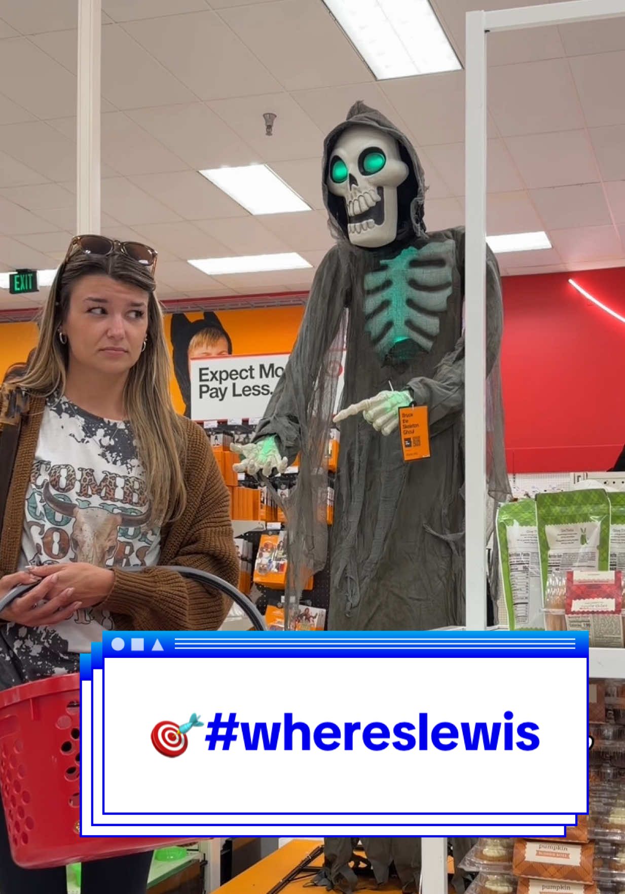#whereslewis 
