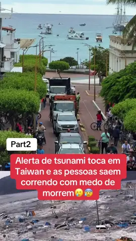 Que tenso ver as pessoas correndo com medo do tsunami chegando, e ainda tem pessoas dizendo que tá tudo normal. #tsunami #desastre #tragedia #taiwan #scary 