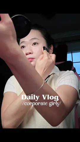 First month at new job #daily #Vlog #corporate #girly #grwm 