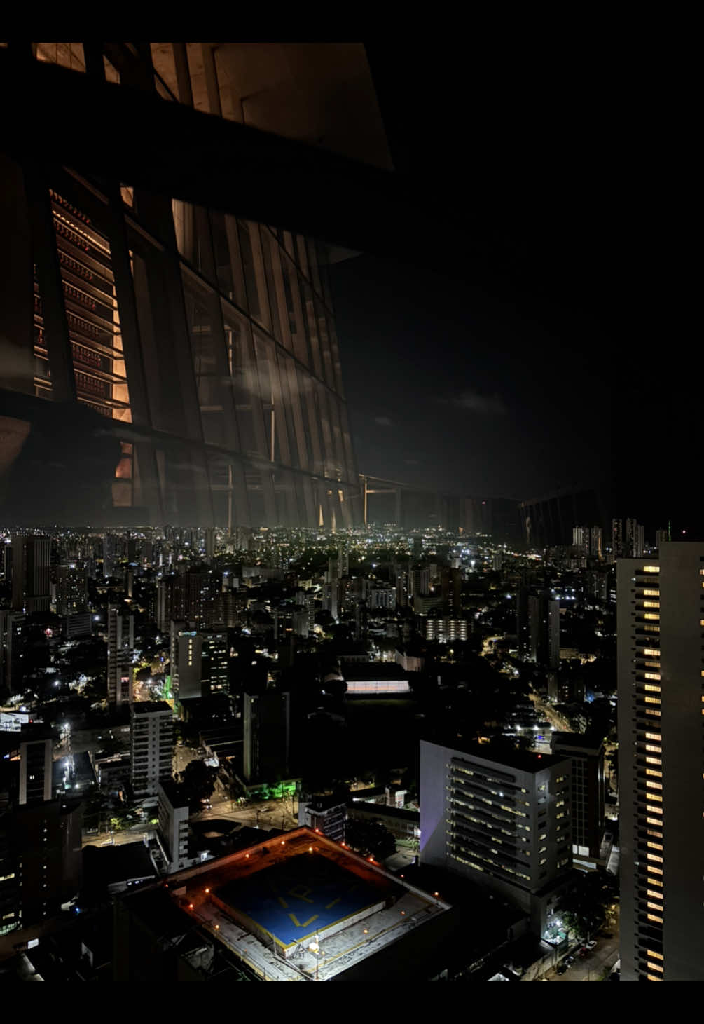 Experiência incrível no Rooftop mais alto de Recife 🌃