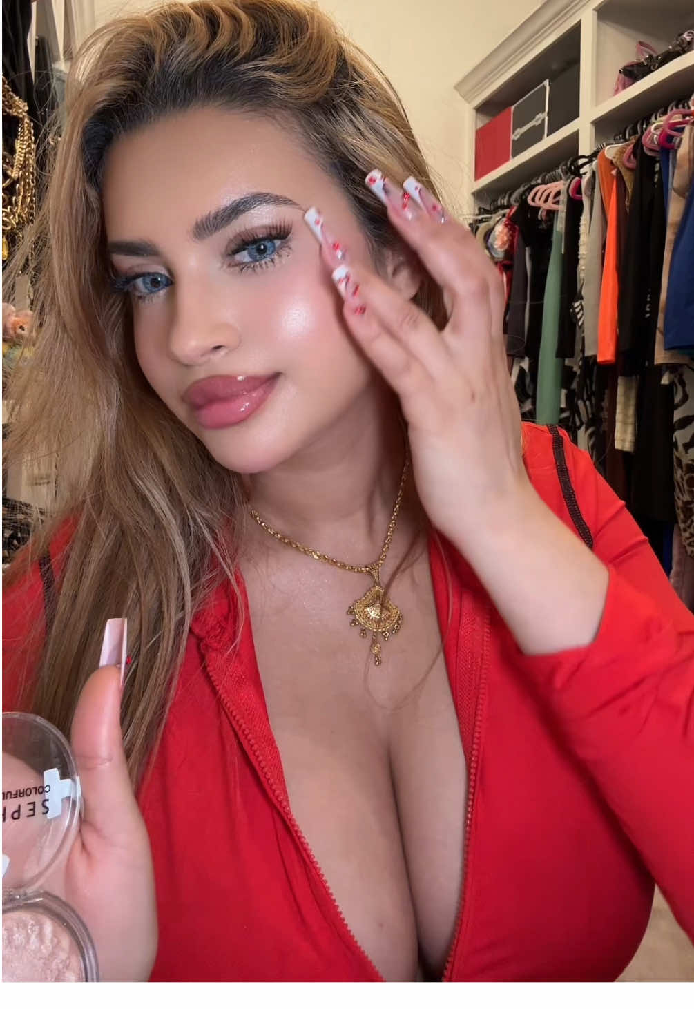 @Morphe Cosmetics #morphe #morphesettingmist ✨ “A flawless finish that lasts all day — thanks to my Morphe Setting Mist ✨ #MorpheBabe”