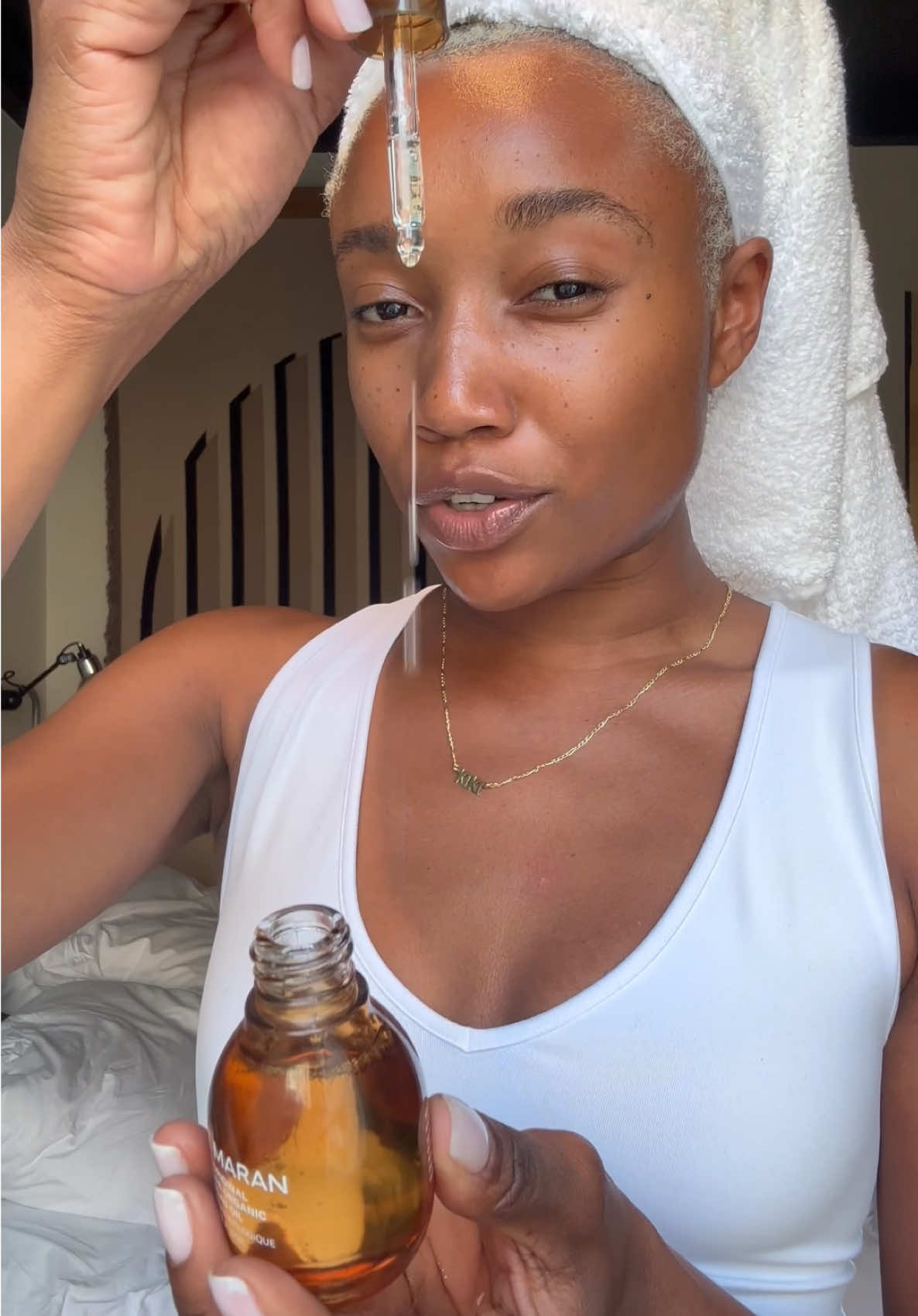 @kikiransom knows a thing or two about how to get glowing skin 😉✨❤️ Shop the Original 100% Pure, Organic Argan Oil on @sephora 