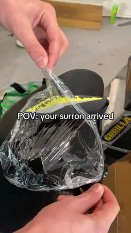Surron ASMR 🎧 VOLUME UP ⬆️ Could be one of the highest build quality e-bikes. Most audio clips by @olllllie.bbg #surron #unboxing #asmr #talaria #ebike
