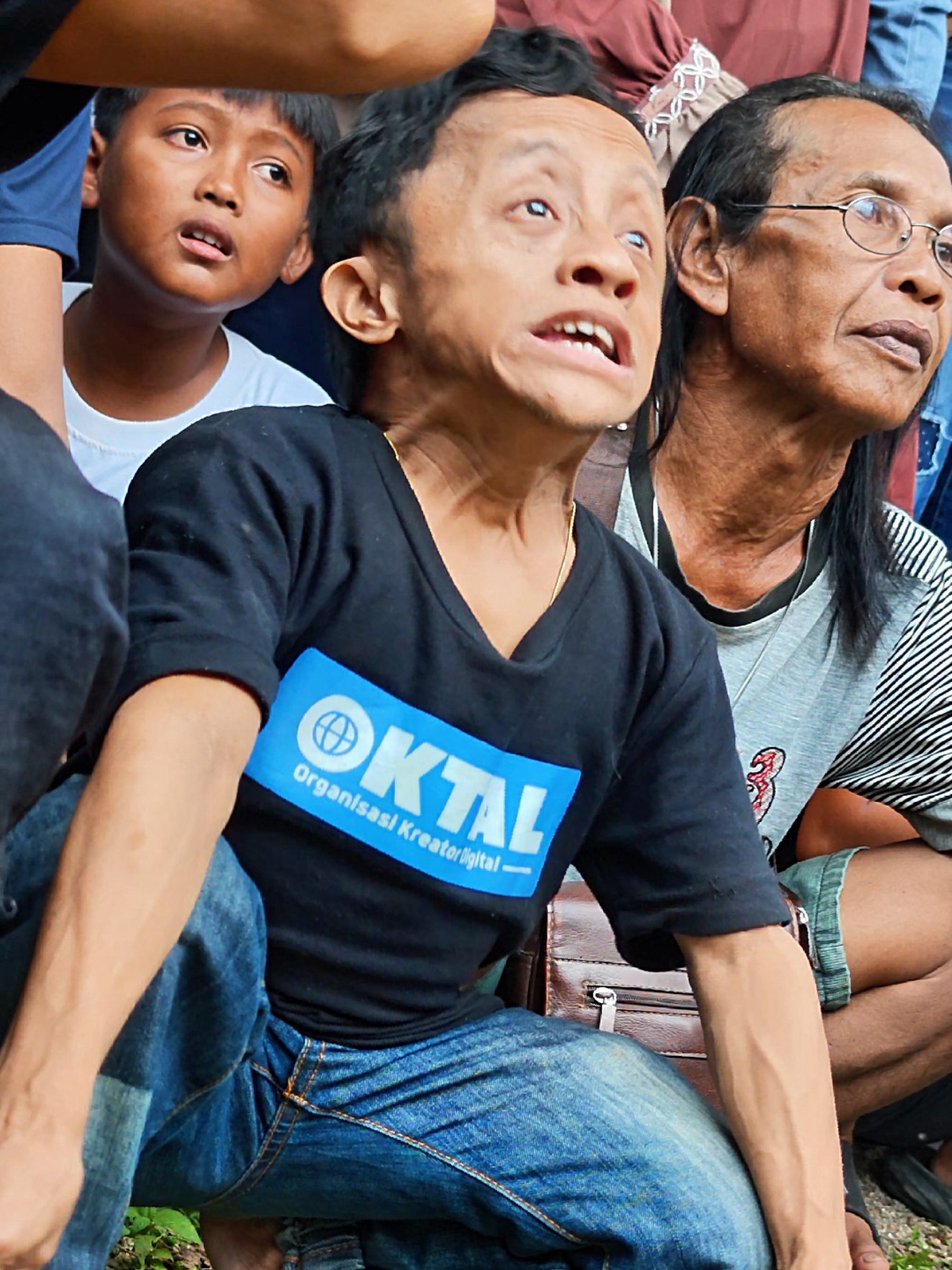 Teguh Cilik sudah ga kuat nahan kesurupan  #teguhcilik #ebegbanyumasan #saribudaya #mendhemebeg #ndadijaranan 