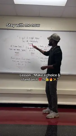 Views is a classic🙌🏾😫🔥🔥#fyp #drake #lyrics #relatable #real 