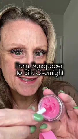 Nobody told me lips age too 😳 this is my bedtime fix. @Palladio Beauty #tiktokshopcreatorpicks  #lipmask #liprepair #liphydration #liptreatment 