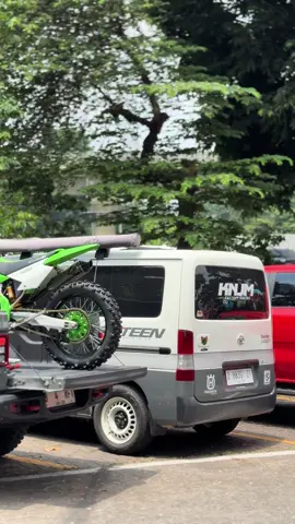 Sederhana, Cuman main ke hutan azza 😬 #fyp  