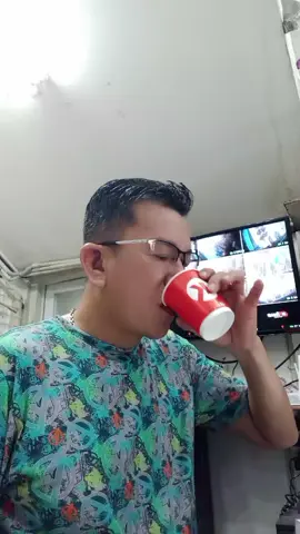 tebak2an #fyp #tebaktebakan #humor #komedi #martintanbali 