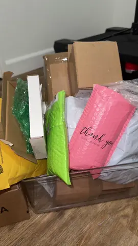 Mini perfume haul #mailday #unboxing #miniperfume #whatnot #ebayfinds 