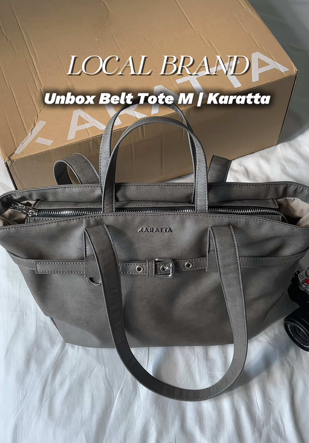 Em này xink lắm, của tui size M đựng được nhiều đồ lắm nha✨ #tuixach @KARATTA #tuixachnu #outfit #localbrand #bags 