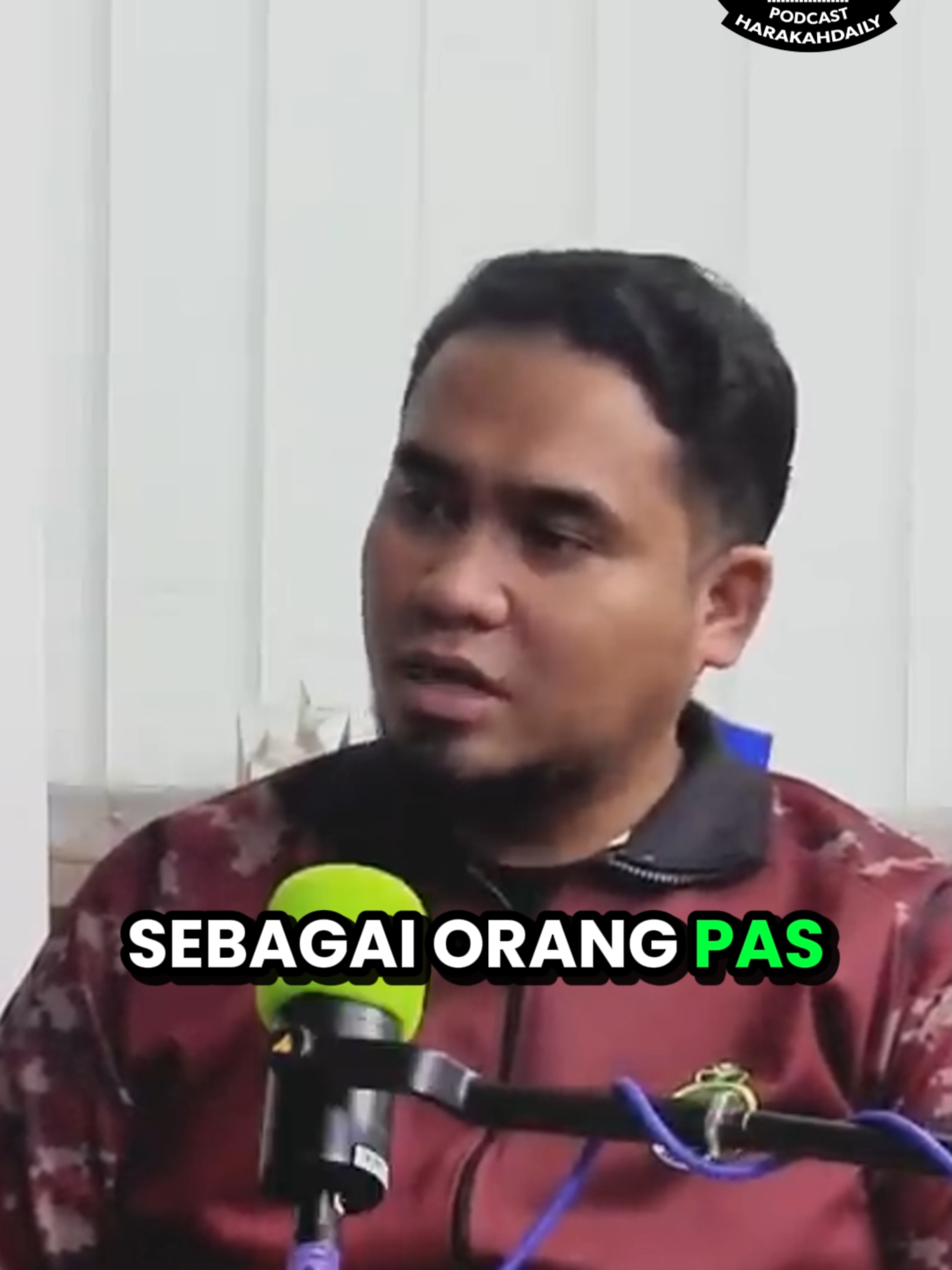 Pakar-pakar daripada PAS ditekan